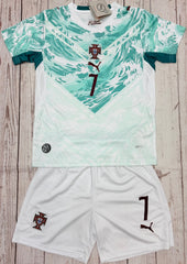 Youth Ronaldo Jersey a Portugal Away 26’ Kids Kit