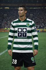 Youth Ronaldo Retro Jersey Long Sleeve Sporting CP Kit (Jersey+Shorts)