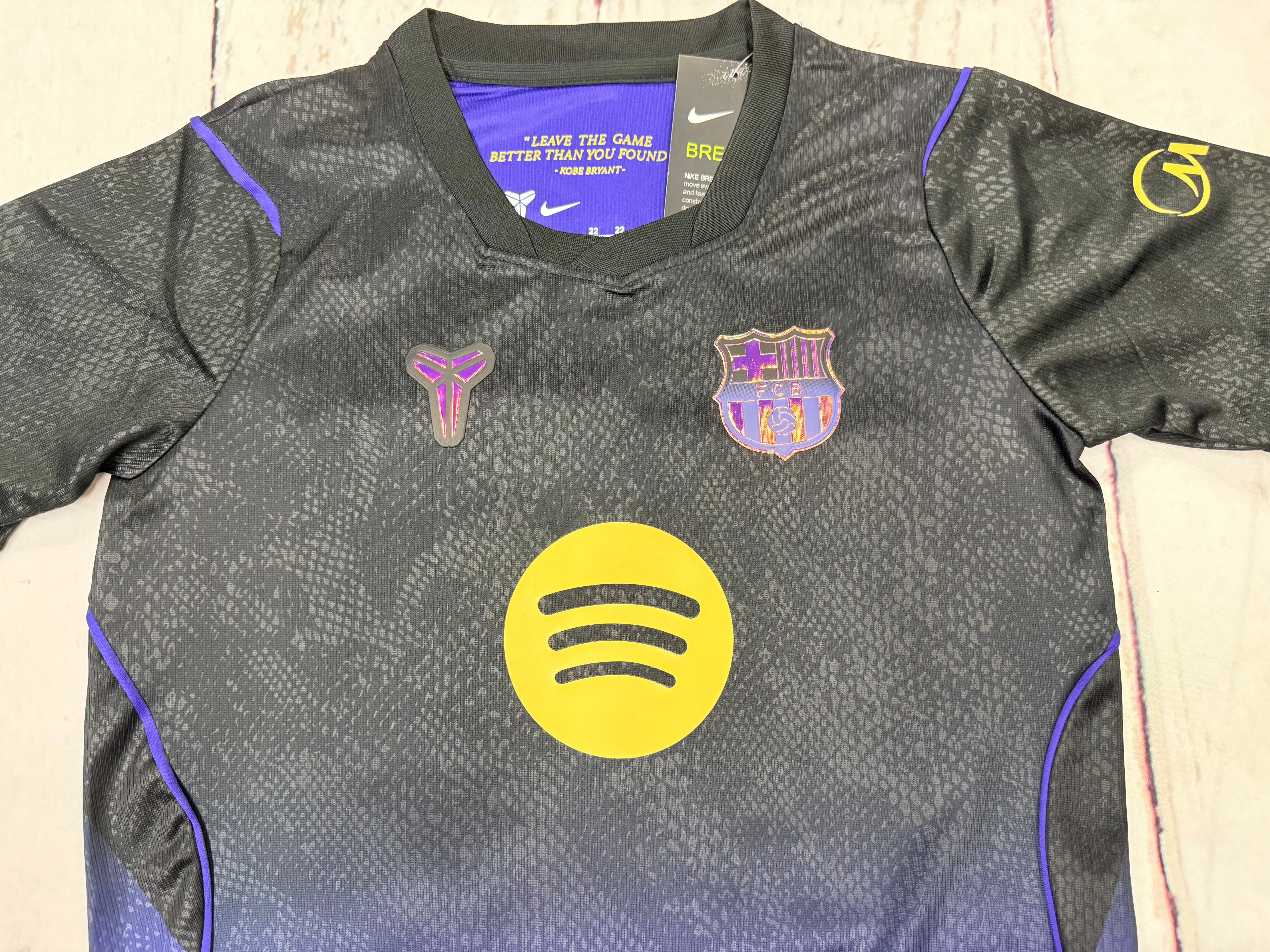 Youth Lamine Yamal New! 26-27’ Kit (Jersey+Shorts) (Copy)