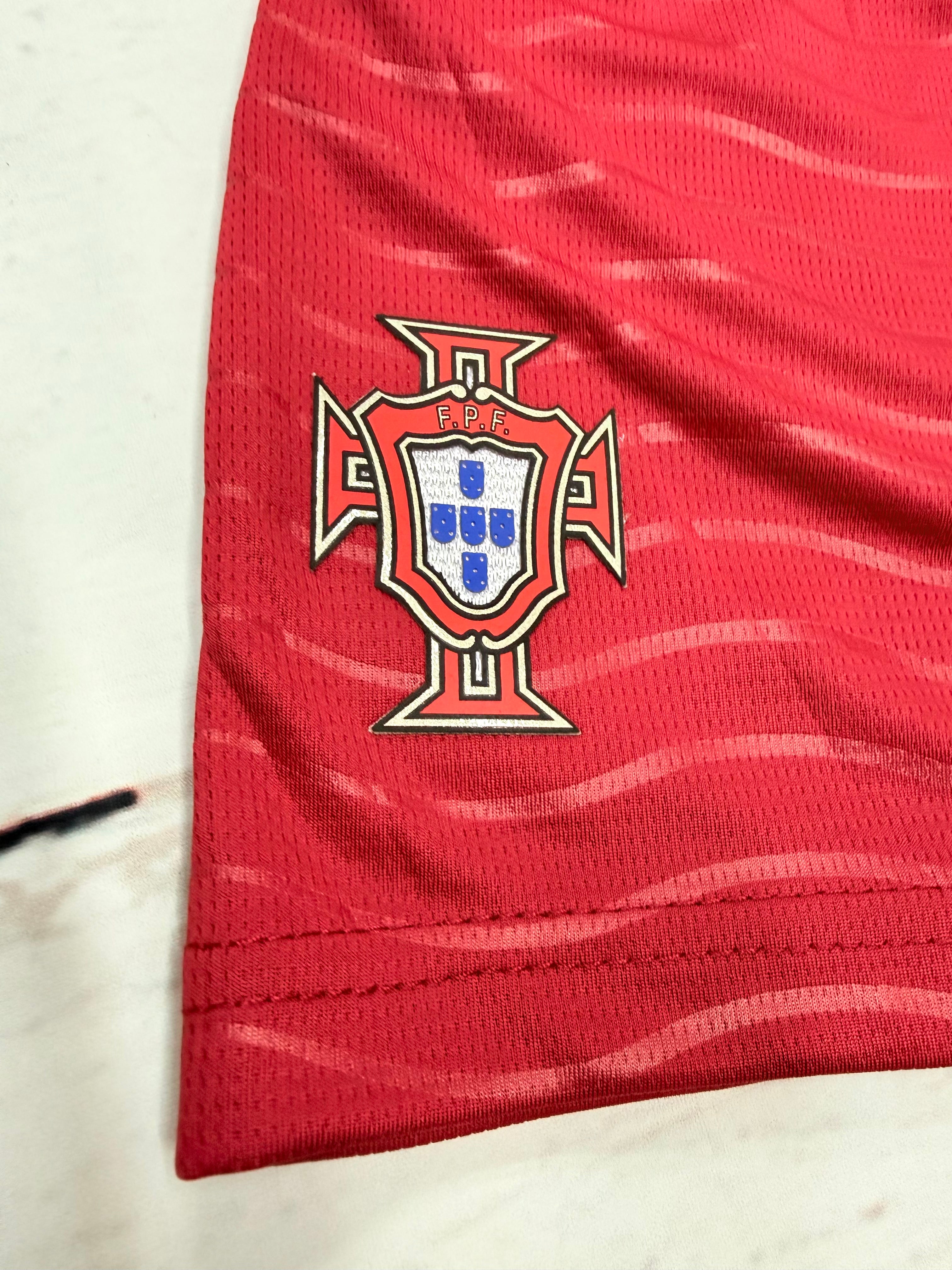 Youth Cristiano Ronaldo 2026 Portugal Jersey – Kids Soccer Kit (Jersey + Shorts) – Home Red