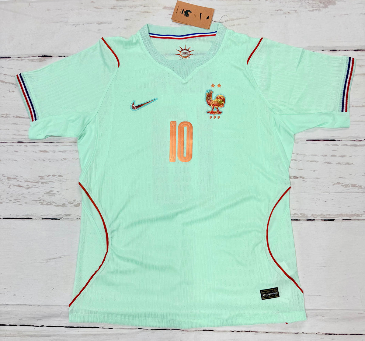 ADULT Mbappe 26’ France Away Mint Kit