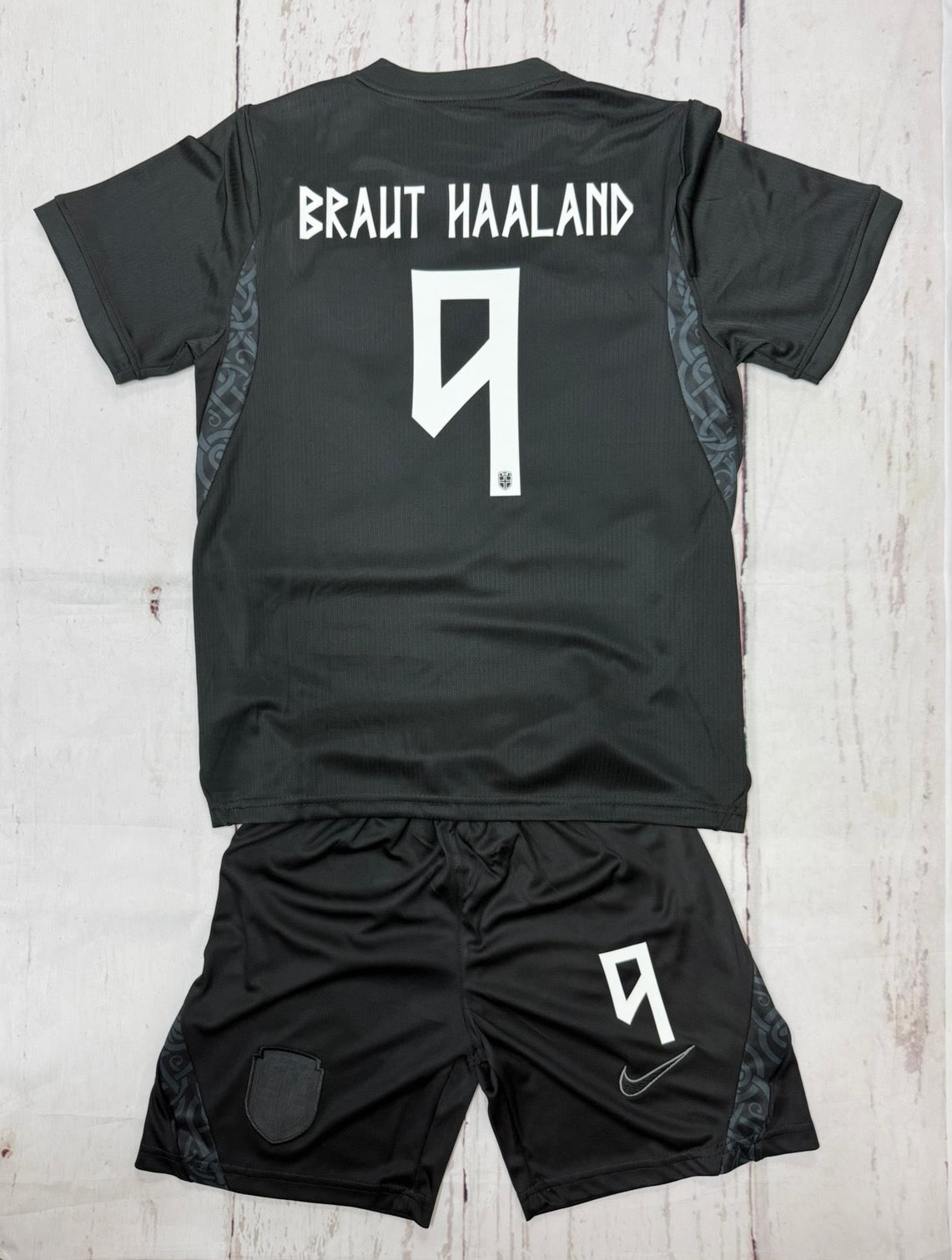 Youth Haaland Jersey Norway Away Black 2026 Kit (Jersey + Shorts)