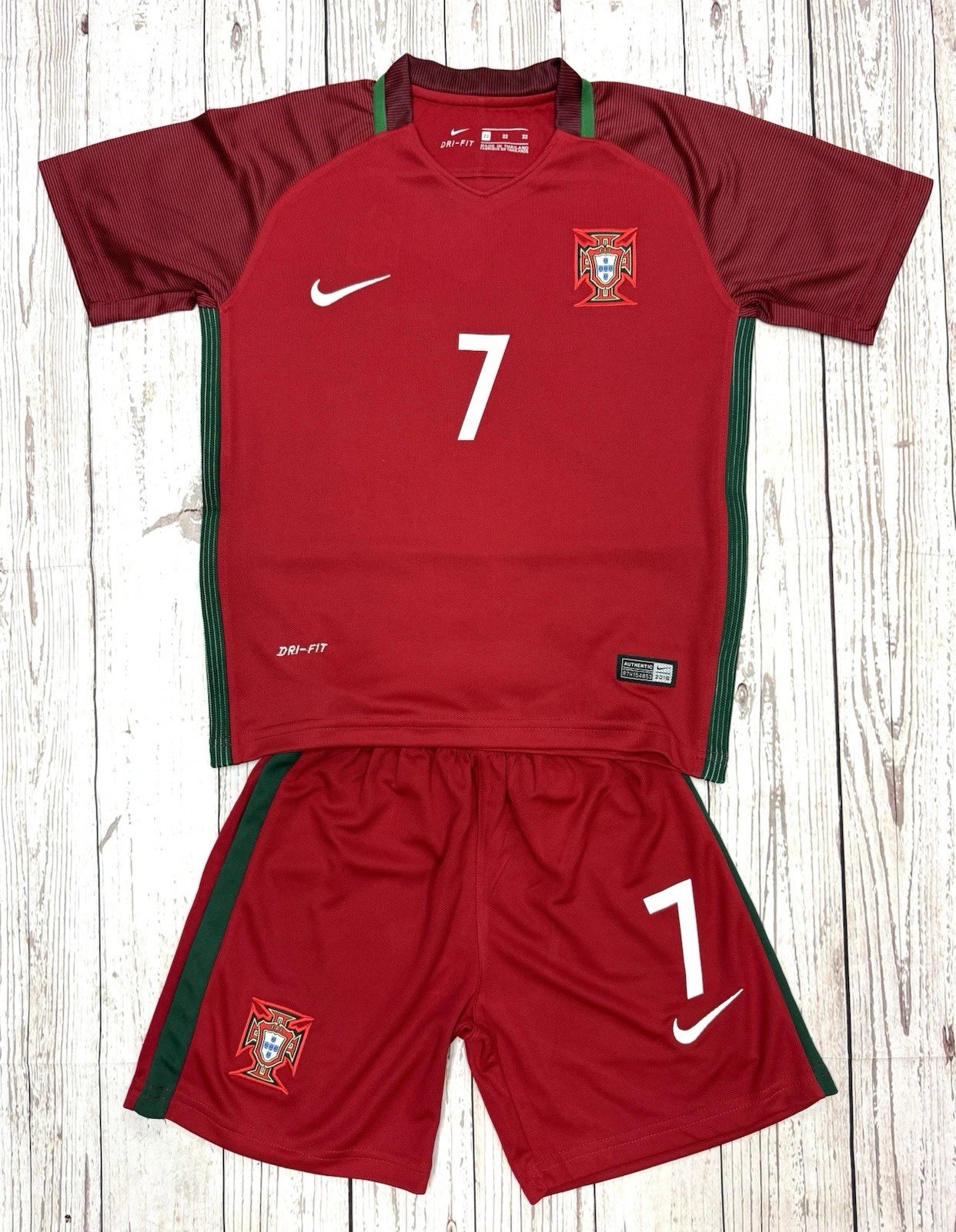 Portugal Ronaldo #7 Youth Jersey Kids Kit Jersey & Short Set - MEDIUM (26)